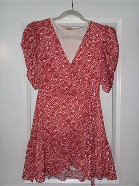 Women’s Red Floral V-Neck Mini Dress with Puff Sleeves